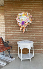 Load image into Gallery viewer, Welcome with bunnies wreath