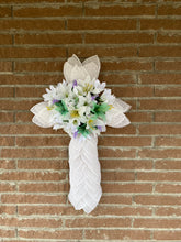 Load image into Gallery viewer, Cross-White Poly Burlap with florals
