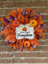 Load image into Gallery viewer, Pumpkins
